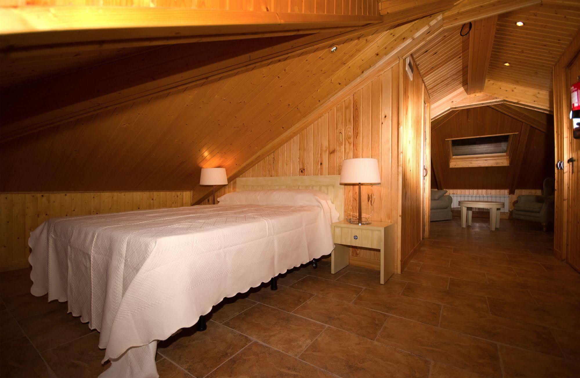 Casa Rural Los Sombredales Soto Del Barco Zewnętrze zdjęcie